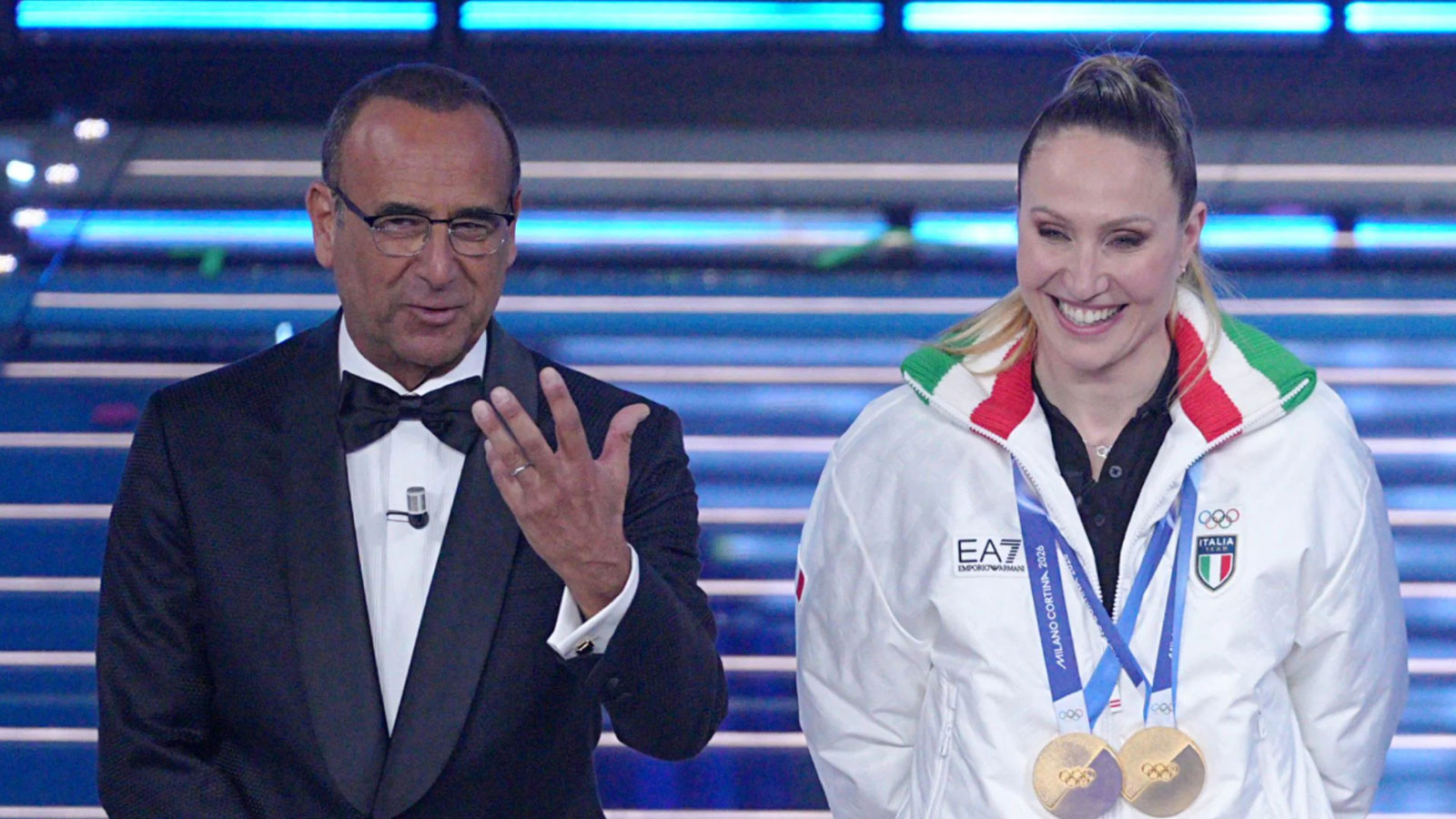 Francesca Lollobrigida a Sanremo 2026 con le medaglie olimpiche dopo la frase di Carlo Conti “mamma d’oro”